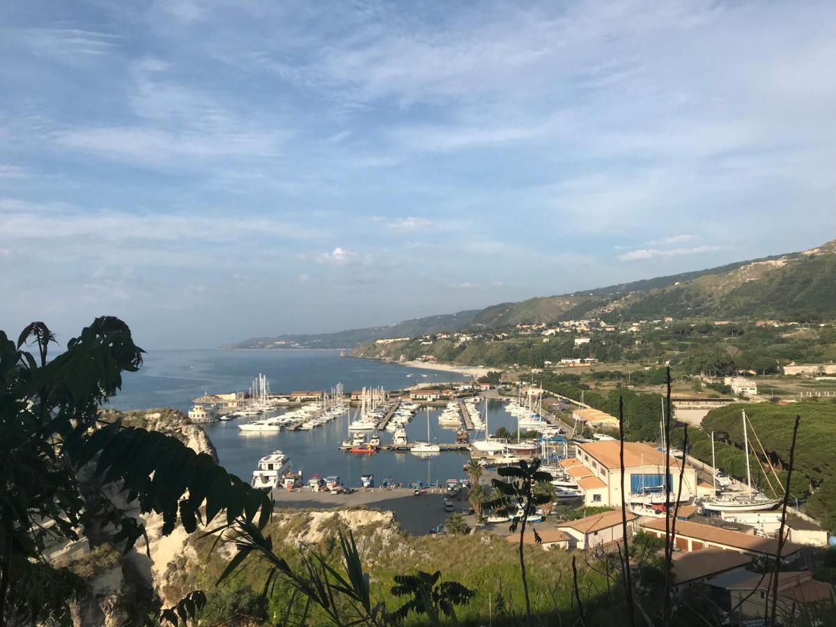 Bed and Breakfast Chez Moi Tropea Centro Exterior foto